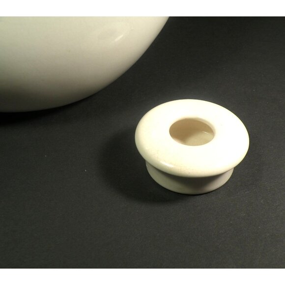 Vintage Robert Witkoff Mid-Century White Porcelain Teapot With Sculptural Desig - Picture 13 of 13